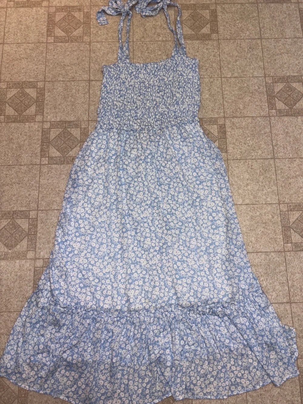 Lost + Wander Bluebelle Floral Smocked Midi Dress Womens Small CottageCore